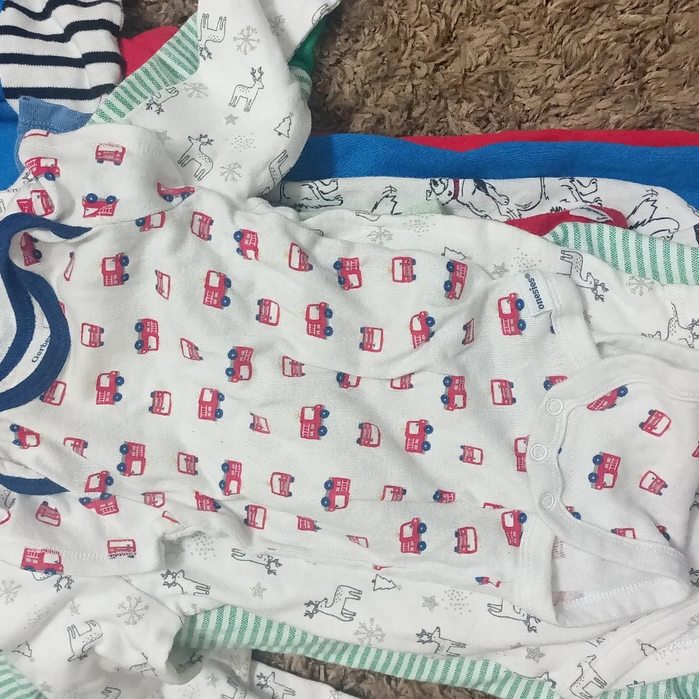 Bundle - Picture 3 of 6